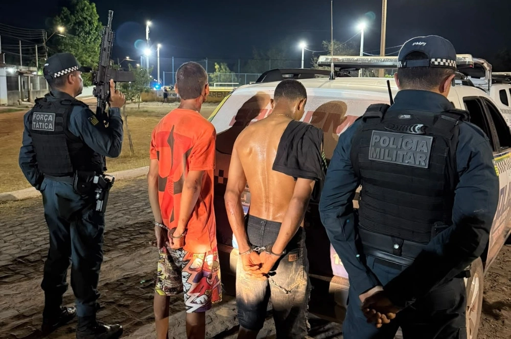 Trio é preso após roubo à mão armada e perseguição policial em Teresina